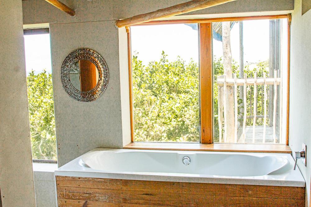 Tree House Villa Praia do Praia do Tofo Exteriör bild